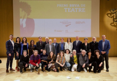 Foto dels finalistes i guanyadors del premi BBVA de Teatre 2023