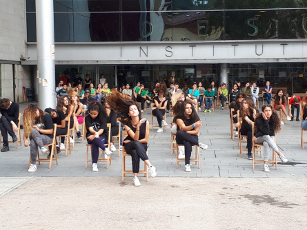 Grup negre detall