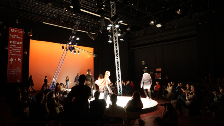 Taller d'esdeveniment de l'ESTAE: desfilada de moda